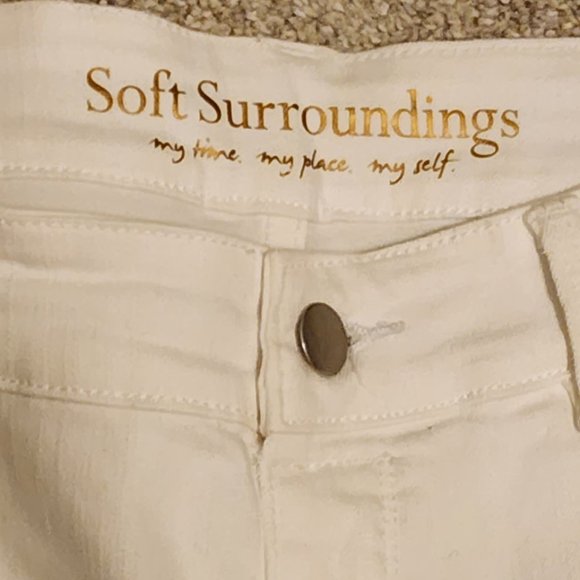 Soft Surroundings Alesia Fleur White Embroidered Straight Jeans Women’s Size PM - Picture 9 of 10